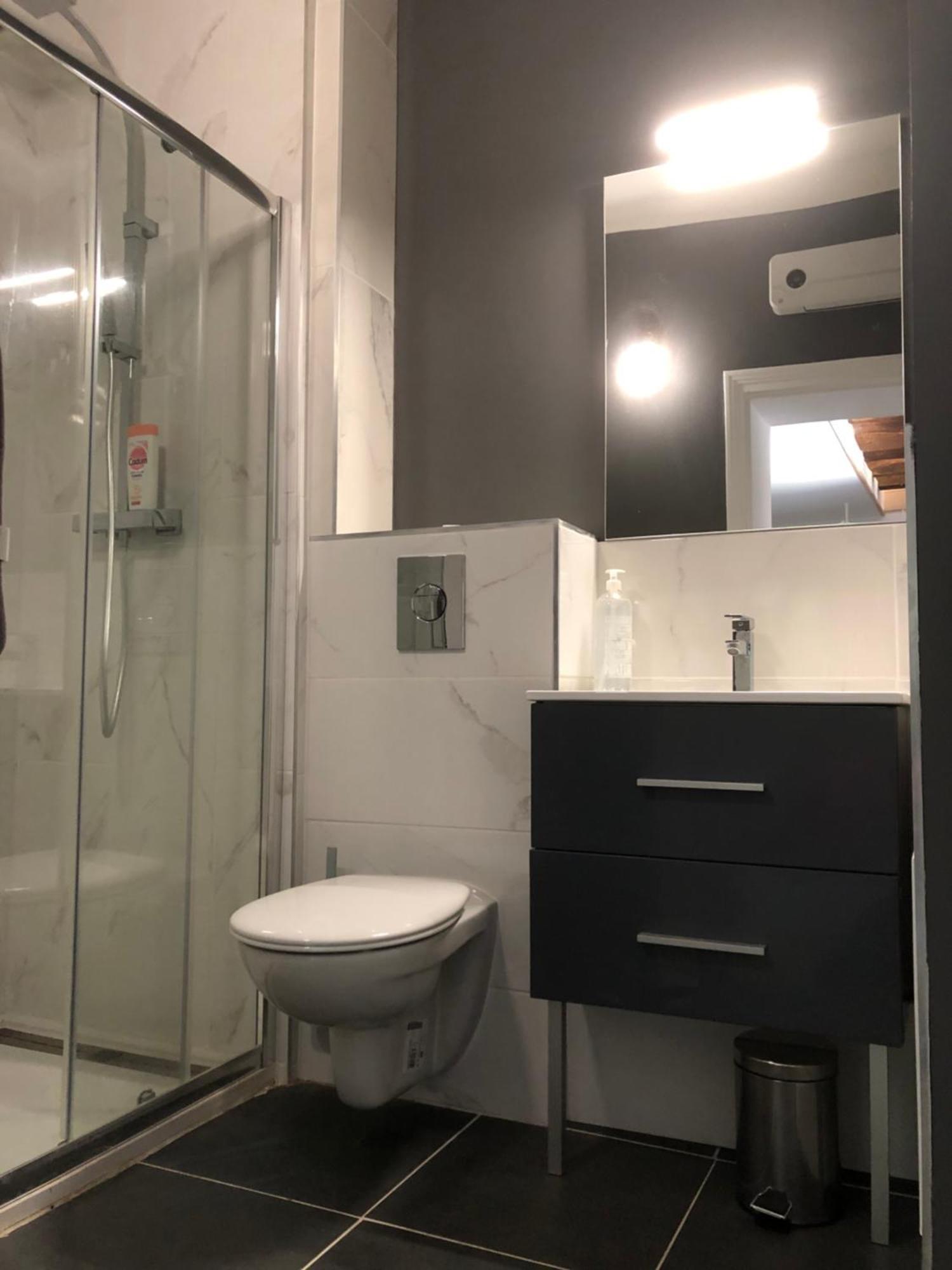 Chambre Sur Une Ile Saint-Bonnet-de-Rochefort Exteriér fotografie